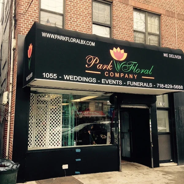 Web image: Clarke And Son Signs Awnings 53