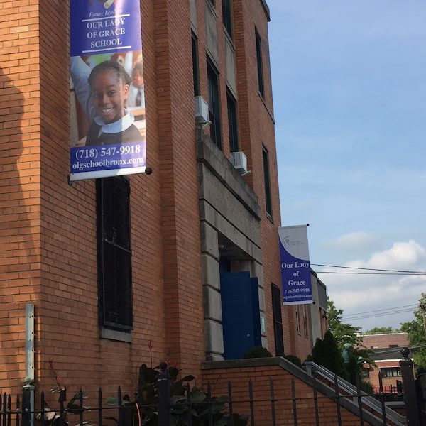 Photograph: Clarke And Son Signs Banners 6