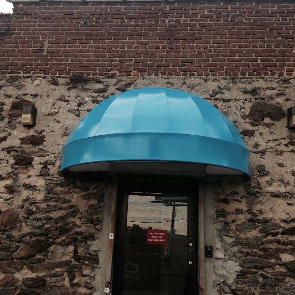 Photograph: Clarke And Son Signs Canopies 3