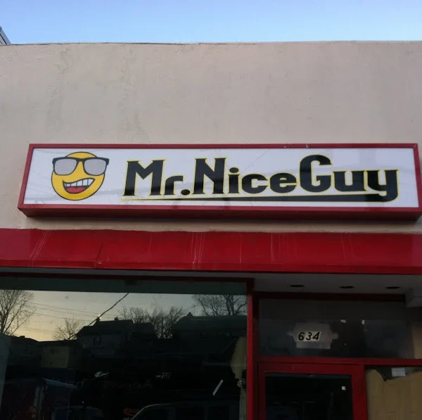 Web image: Clarke And Son Signs Lightboxes 15