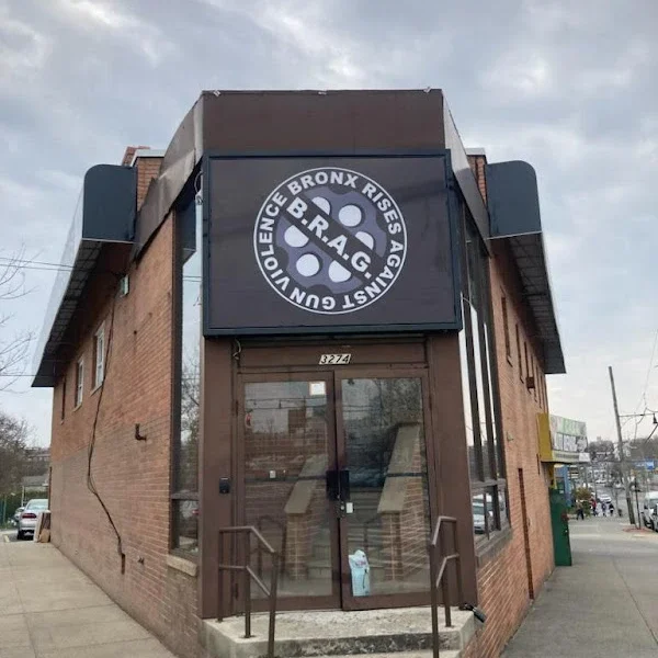 Web image: Clarke And Son Signs Lightboxes 2