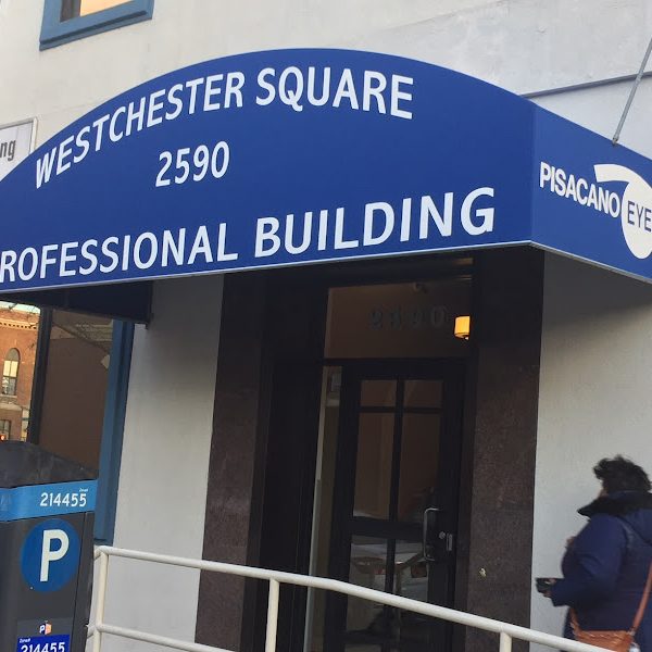 Photograph: Clarke And Son Signs Awmimgd 24