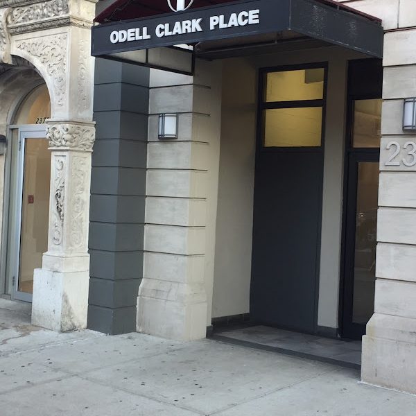 Photograph: Clarke And Son Signs Awmimgd 25