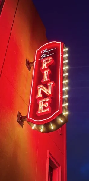 Clarke and Son Signs (1) Web image: Clarke And Son Signs 1