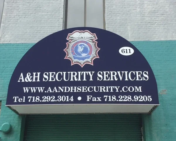 Clarke and Son Signs (9) Web image: Clarke And Son Signs 9